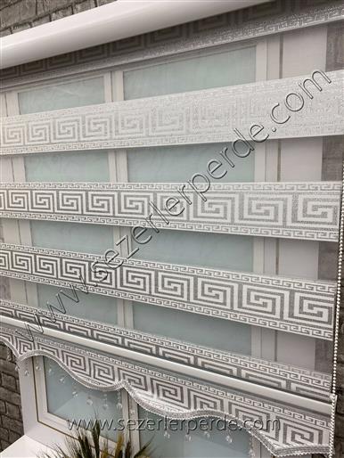 Jakarlı Zebra Perde Yeni Sezon Versace Gümüş