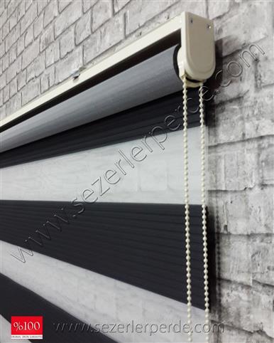 Pliseli Zebra Perde Siyah
