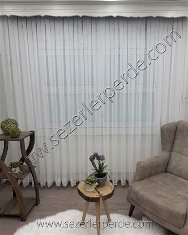 2026 Sezonu Lilium Tül Perde Etek İşlemeli 21710 TT Zemin
